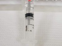 syringe-ready-for-stem-cell-therapy